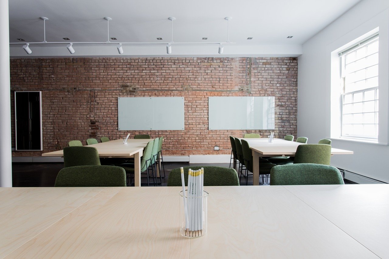 Que doit proposer une bonne offre de location de bureaux ?